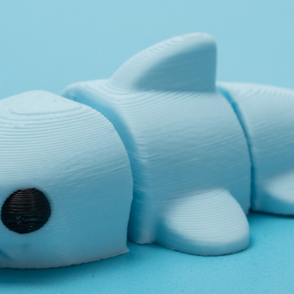 The Pocket Predator: Mini Articulated Flexi-Shark