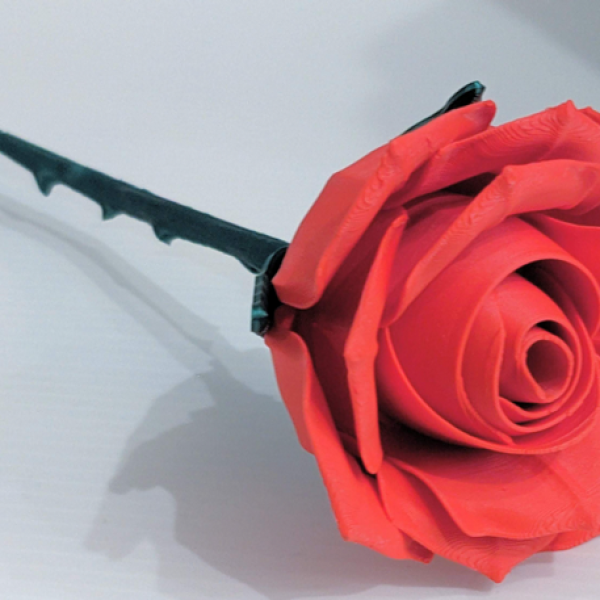 Eternal Bloom: Lifelike Rose Bouquet