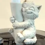Hugger Cat Straw Topper Buddy