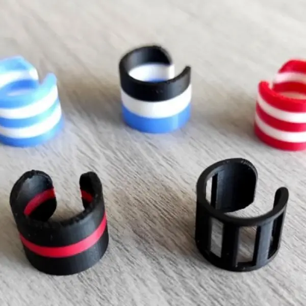 Slip on StripeForge - Earrings