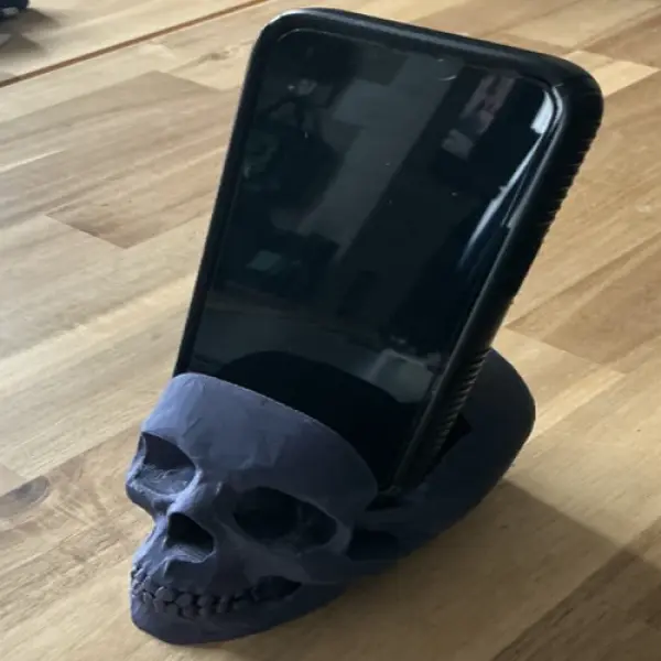 Skull Phone Stand