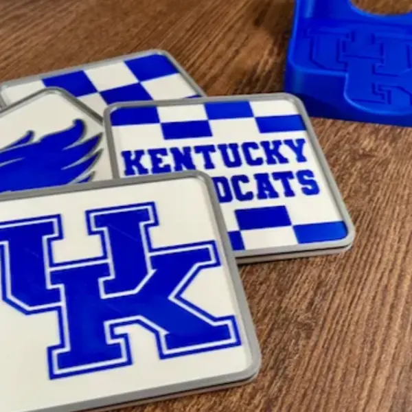 Kentucky Wildcats Fan Bundle – Keychain, Spinner Necklace, Earrings & Koozies